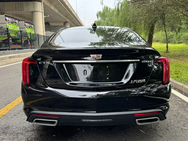 Cadillac CT5 — Фото автомобиля 9