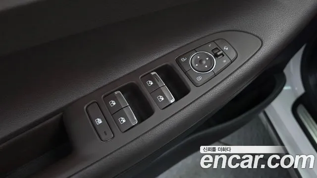 Hyundai Grandeur Grandeur (New) — Фото автомобиля 27