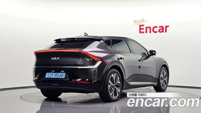 Фотография автомобиля — Kia EV6
