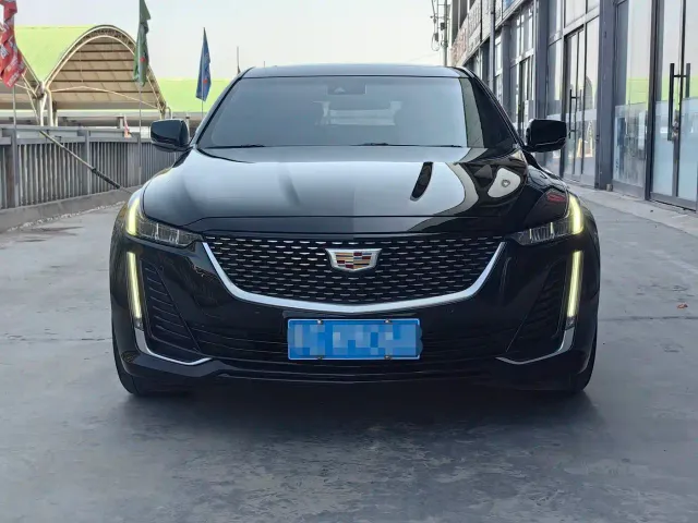 Cadillac CT5 — Фото автомобиля 2