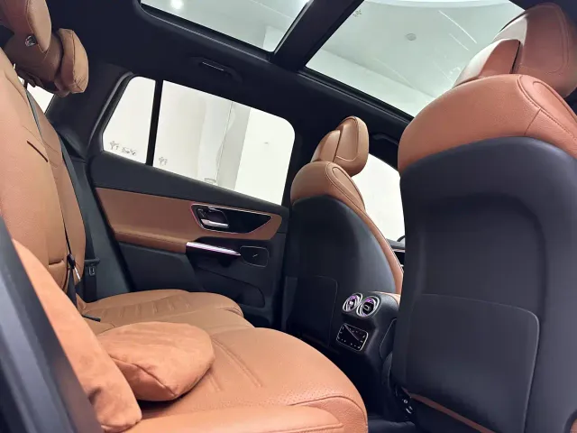 Mercedes-Benz GLC-Class — Фото автомобиля 15