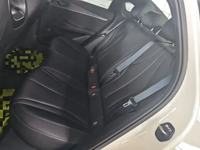 BYD Seal 06 — Фото автомобиля 16