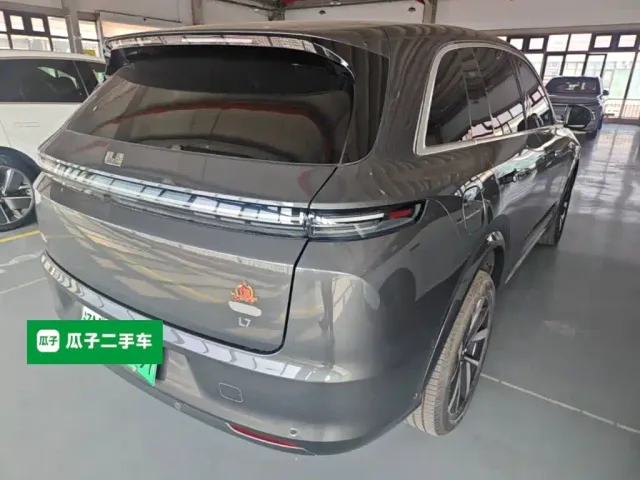 Li Auto L7 — Фото автомобиля 6