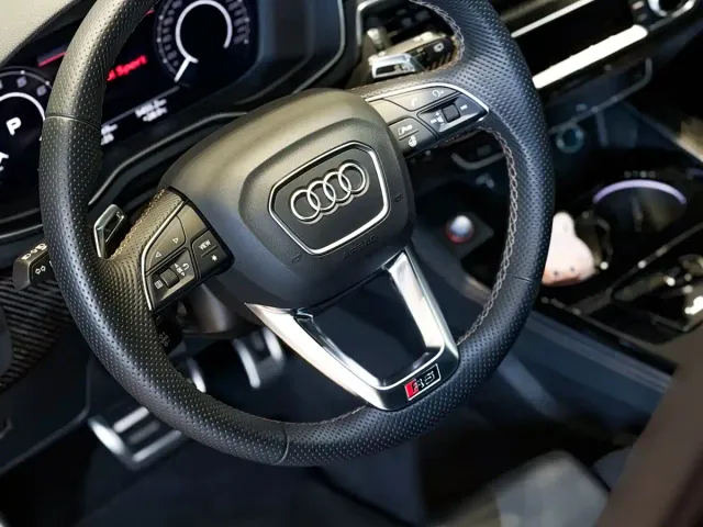 Audi RS 4 — Фото автомобиля 15