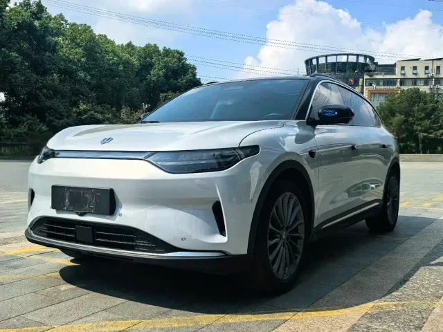 Фотография автомобиля — Leapmotor C11