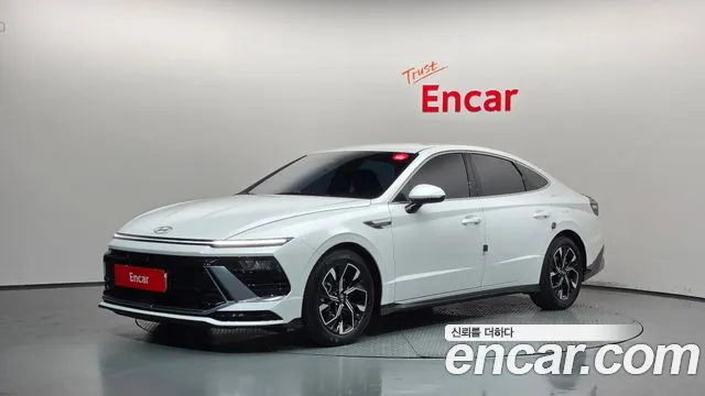 Фотография автомобиля — Hyundai Sonata DN8