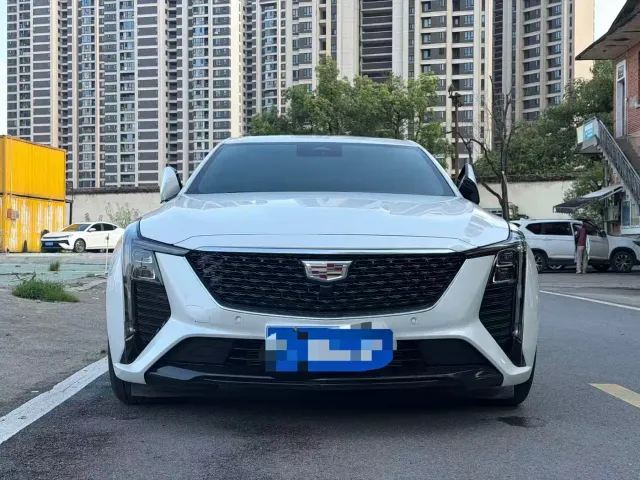 Cadillac CT5 — Фото автомобиля 2