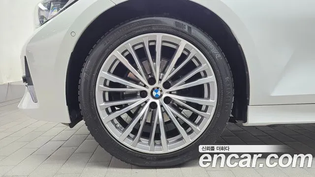 BMW 3 Series G20 — Фото автомобиля 5