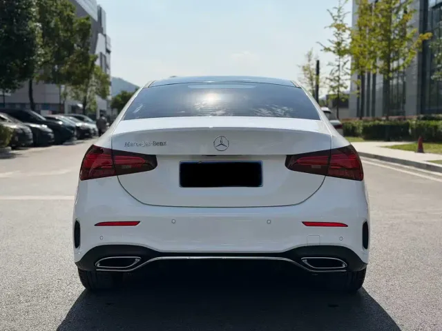 Mercedes-Benz A-Class — Фото автомобиля 15