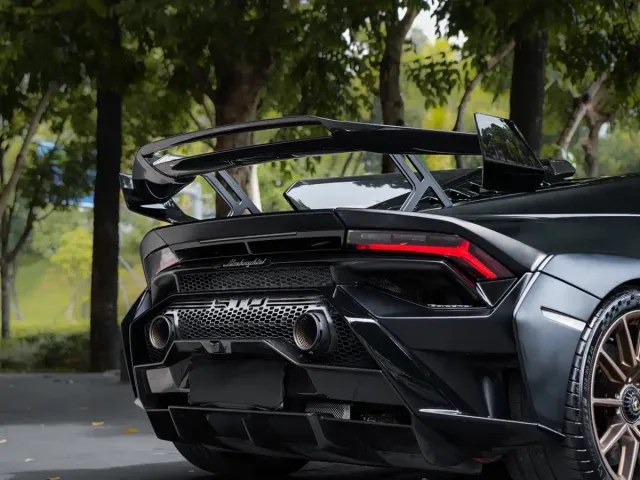 Lamborghini Huracan — Фото автомобиля 19