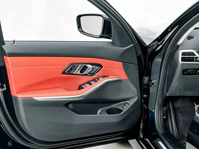 BMW 3 Series — Фото автомобиля 15