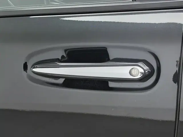 Toyota Granvia — Фото автомобиля 18