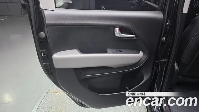 Kia RAY Новый Kia Ray Signature — Фото автомобиля 25