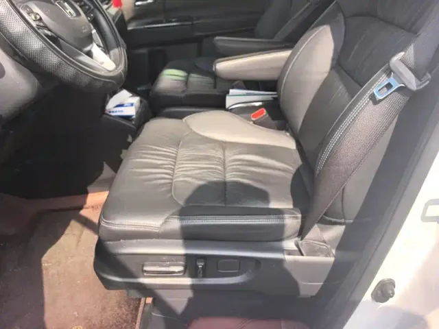 Honda Odyssey — Фото автомобиля 9