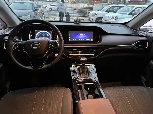 GAC Trumpchi M6 — Фото автомобиля 14