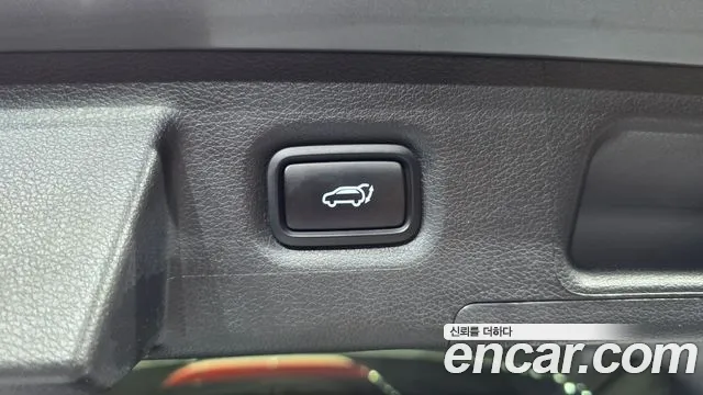 Hyundai Santa Fe — Фото автомобиля 26