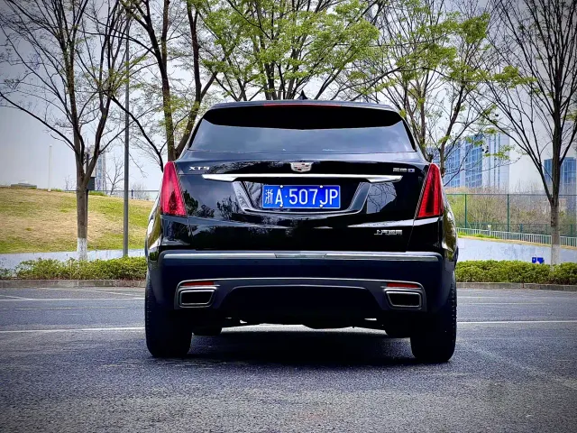 Cadillac XT5 — Фото автомобиля 5