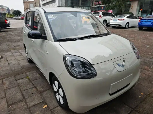 Wuling Hongguang Mini EV — Фото автомобиля 3