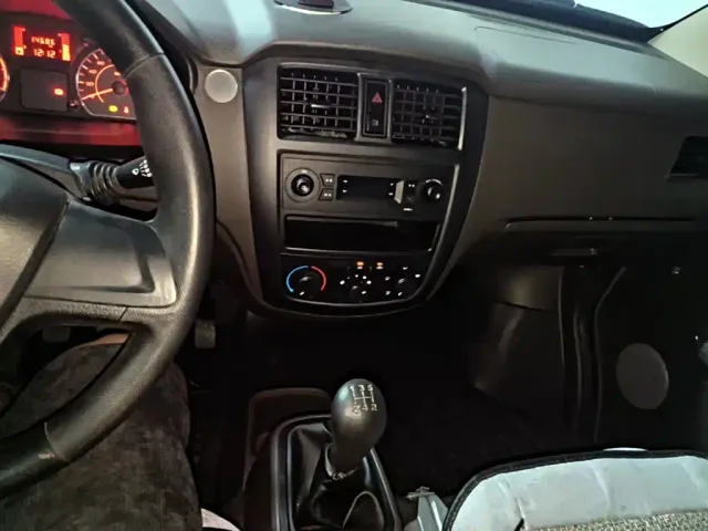 Wuling Rongguang S — Фото автомобиля 12