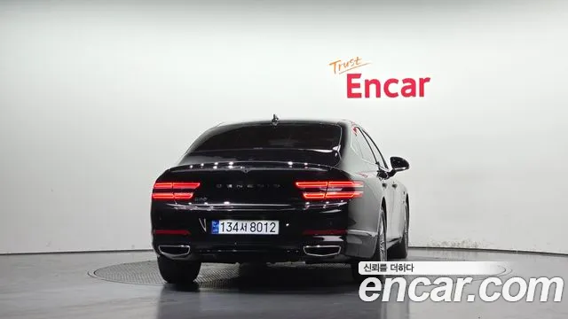 Genesis G80 RG3 — Фото автомобиля 4