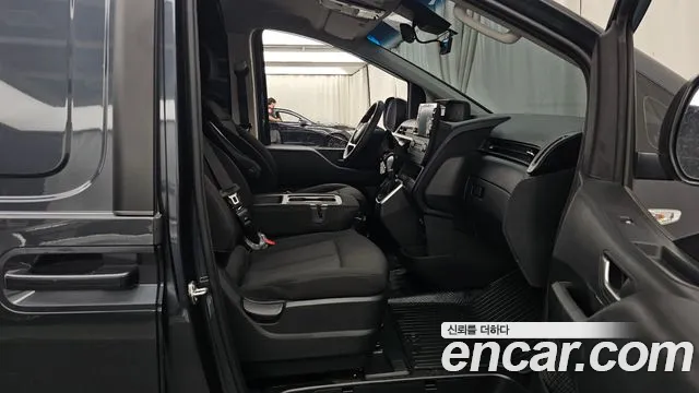 Hyundai Staria Staria Карго 3 места — Фото автомобиля 10