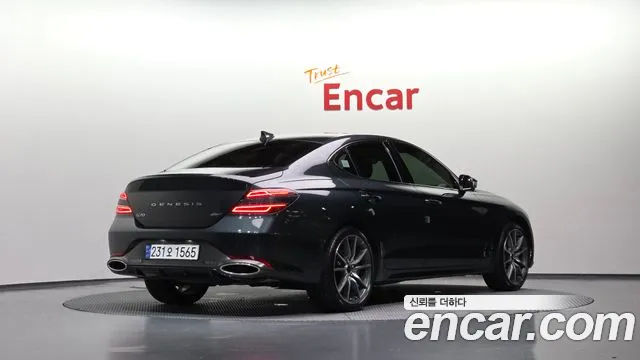 Genesis G70 New — Фото автомобиля 2