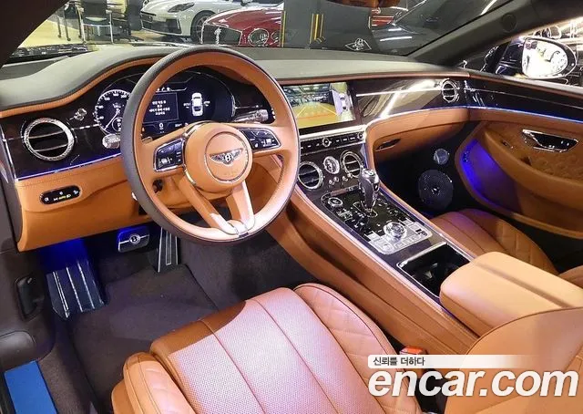 Bentley Continental — Фото автомобиля 12