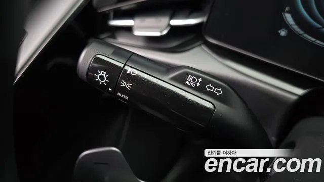 Kia Niro The All New — Фото автомобиля 25