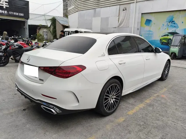 Mercedes-Benz C-Class — Фото автомобиля 6