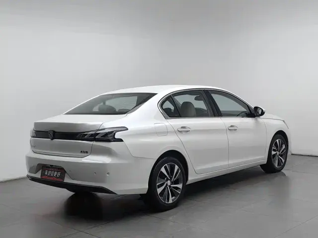 Peugeot Peugeot 408 2022 1.6T Dream Chaser Edition — Фото автомобиля 2
