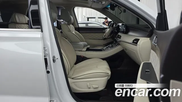 Hyundai Palisade Palisade Бензин 3.8 2WD — Фото автомобиля 26