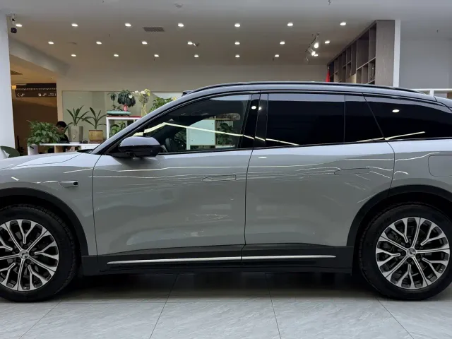 Nio ES6 — Фото автомобиля 3