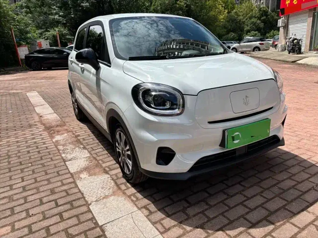 Leapmotor T03 — Фото автомобиля 3