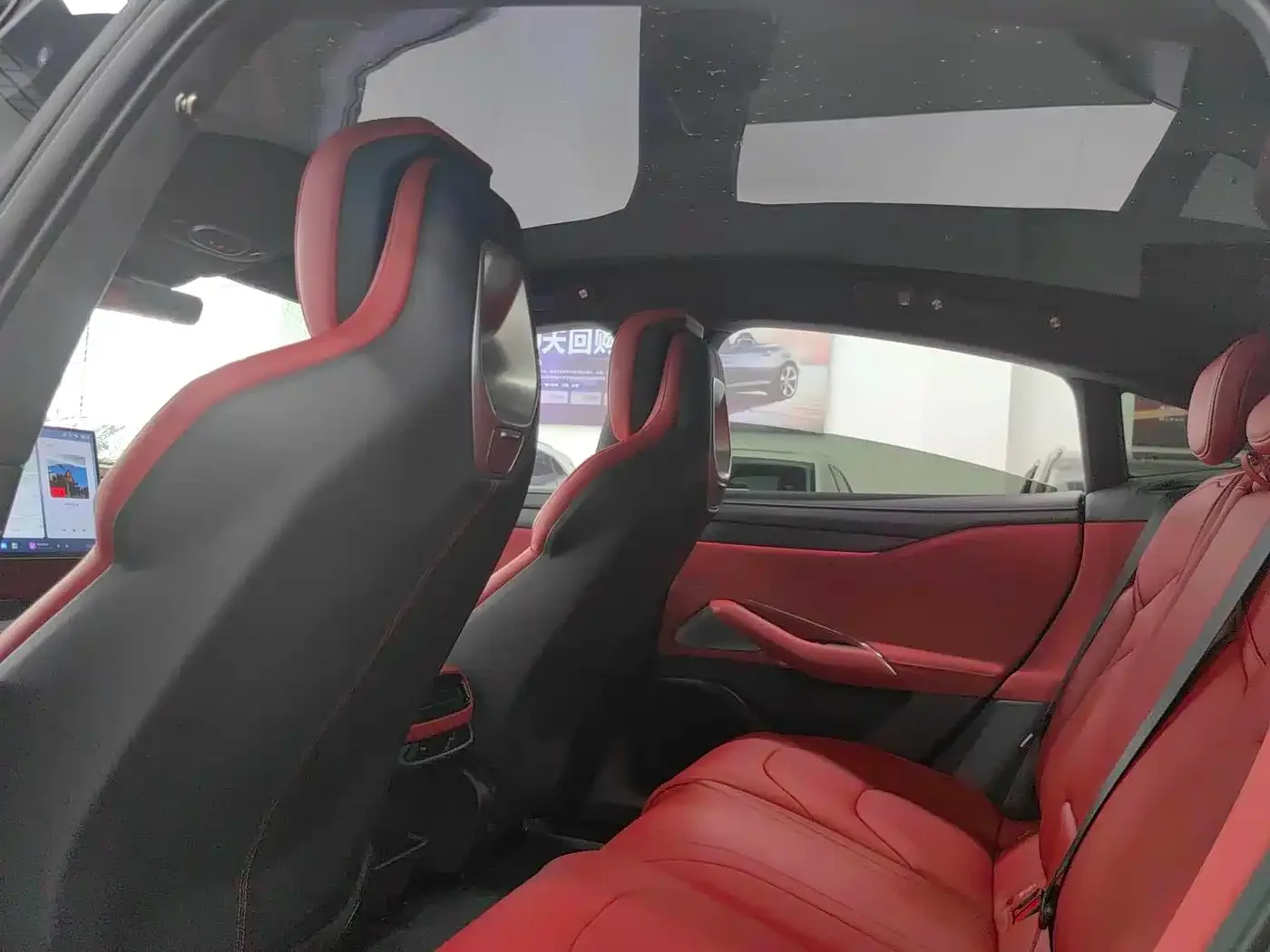 Xiaomi Auto Xiaomi SU7 2024 AWD Extended Range Advanced Smart Driving Max Edition — Фото автомобиля 6