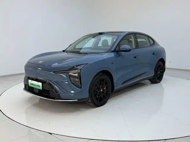 IM Motors LS6 — Фото автомобиля 21