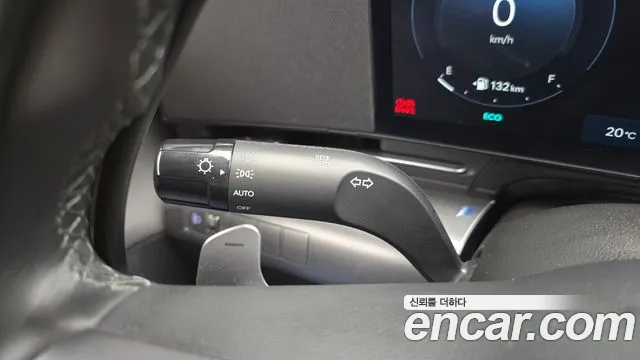 Hyundai Kona — Фото автомобиля 28