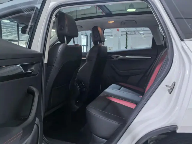 Skoda Karoq — Фото автомобиля 10