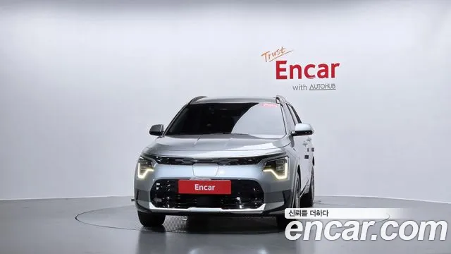 Kia Niro — Фото автомобиля 3
