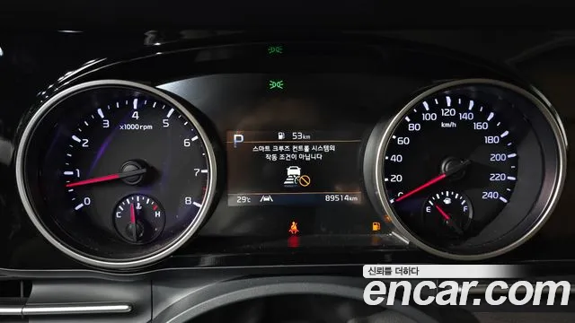 Kia Canival Carnival 4 поколение Бензин 9 мест Prestige — Фото автомобиля 8