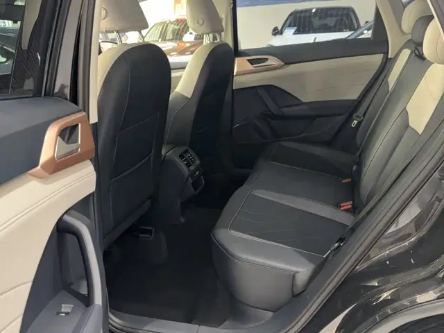 Volkswagen Tharu — Фото автомобиля 19