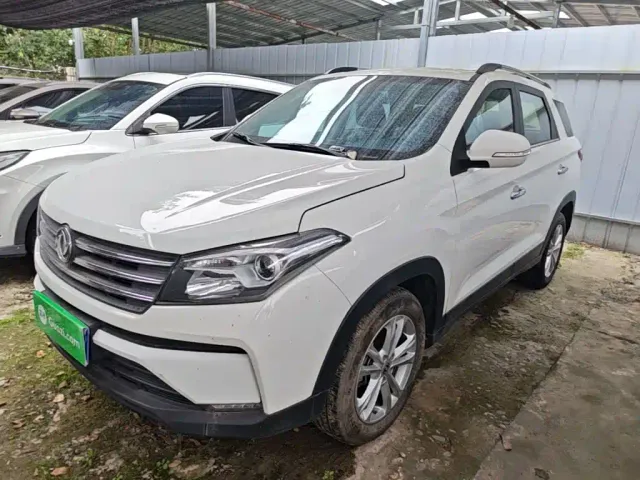 Фотография автомобиля — DFSK Fengguang S560