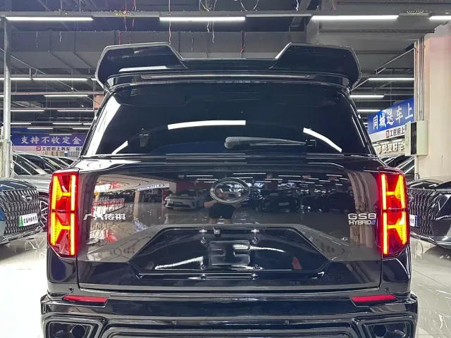 GAC Trumpchi GS8 — Фото автомобиля 8