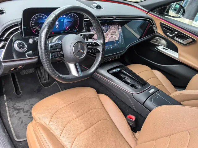 Mercedes-Benz E-Class — Фото автомобиля 9