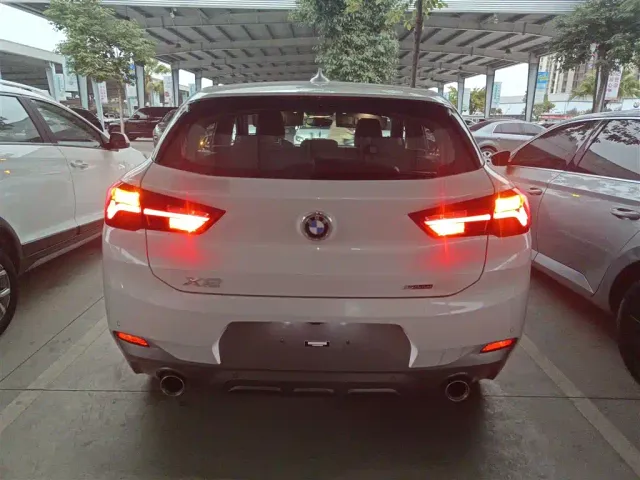 BMW X2 — Фото автомобиля 3