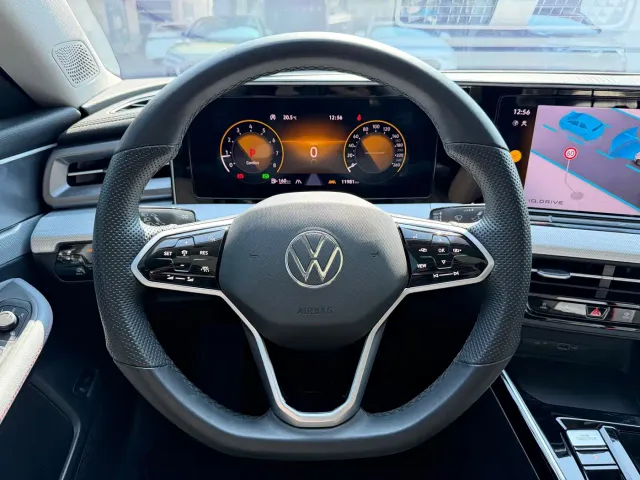 Volkswagen Lamando — Фото автомобиля 10