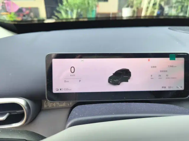 Leapmotor A10 — Фото автомобиля 7