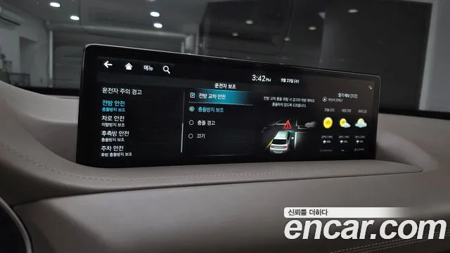 Genesis GV80 — Фото автомобиля 16