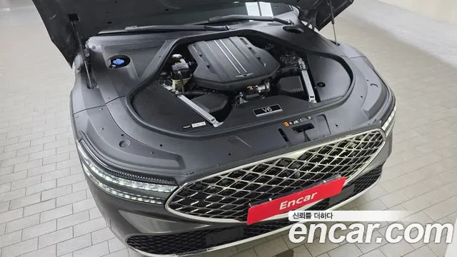 Genesis G90 Бензин 3.5 турбо AWD — Фото автомобиля 3