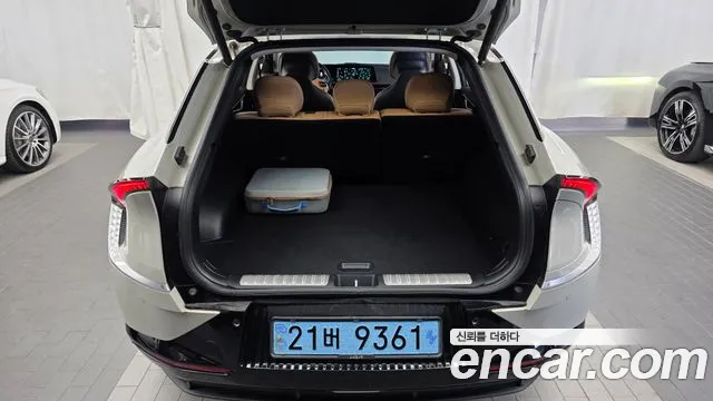 Kia EV6 — Фото автомобиля 26