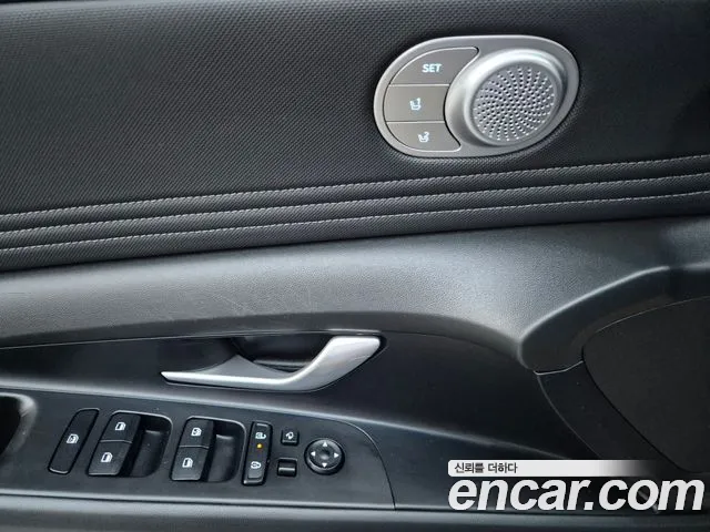 Hyundai Avante CN7 — Фото автомобиля 16